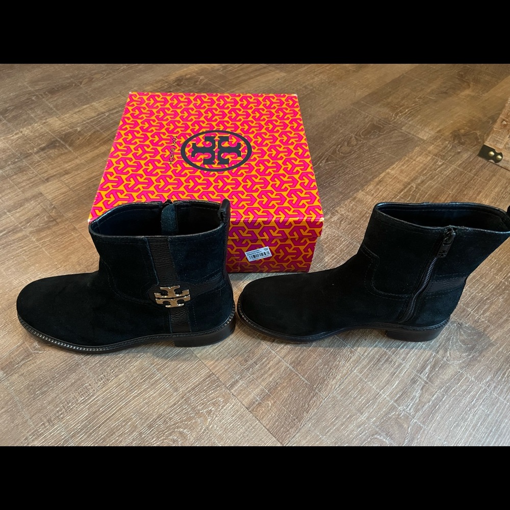 Tory Burch Black Alaina 30 mm Flat Bootie-Split Suede